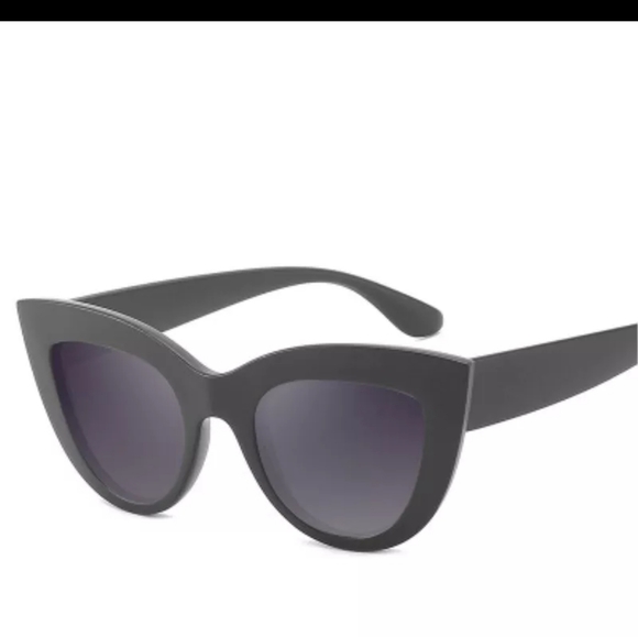 Retro Cat eye sunglasses - Picture 3 of 3